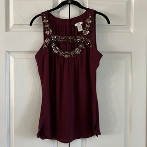 Woman's Sleeveless Blouse